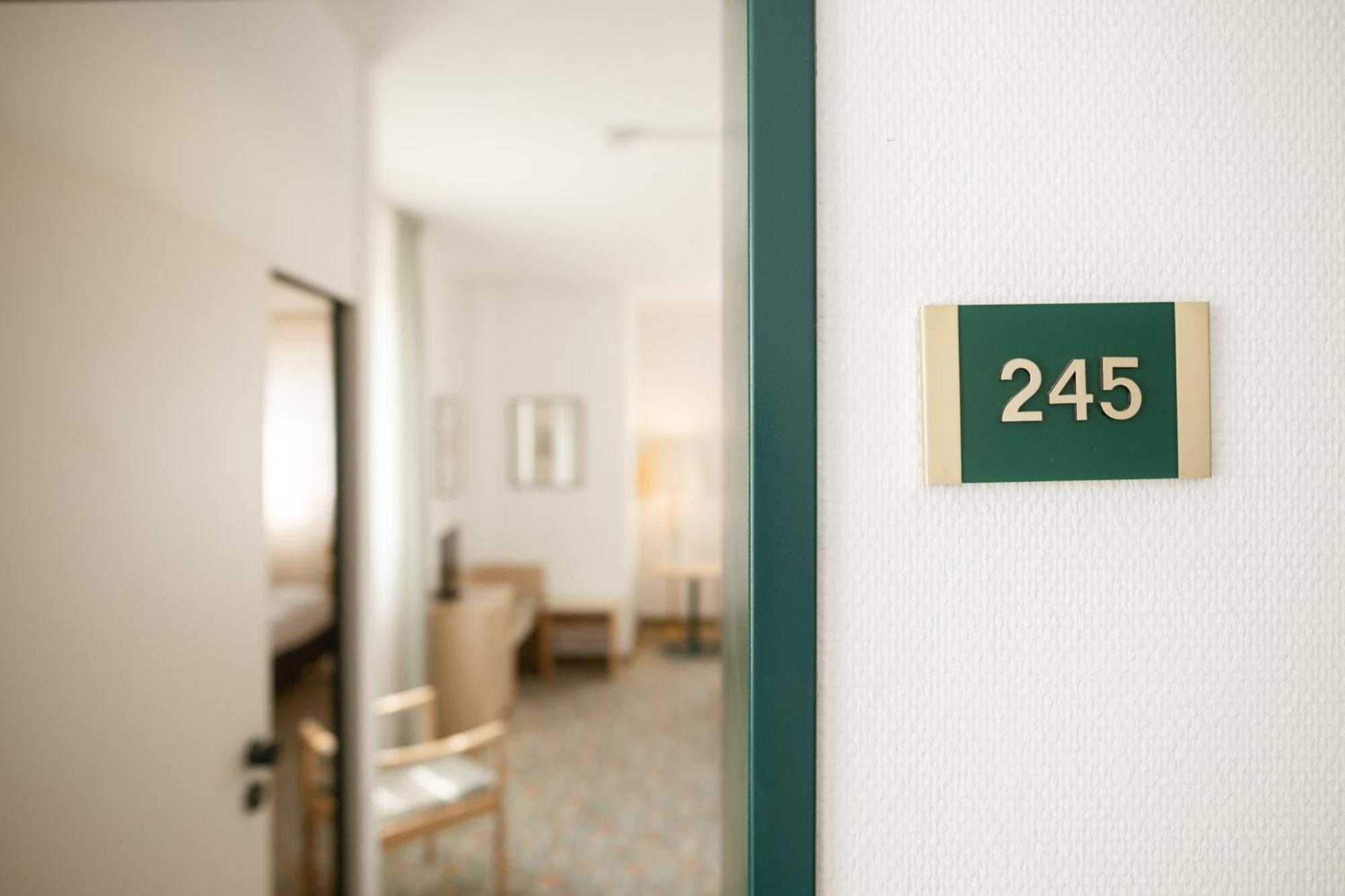 Hotel Astor Altenburg Exterior photo